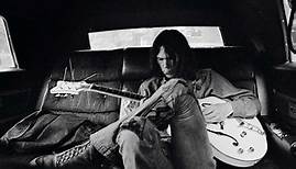 10 Best Neil Young Songs of All Time - Singersroom.com