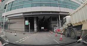 香港泊車好去處 - 香港會議展覽中心新翼(博覽道)停車場 (入)