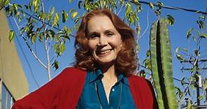 20 Beautiful Vintage Photos of Katherine Helmond From Between the Late 1970s and 1980s