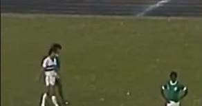 Que defesa do goleiro! Waldir Peres em 1979 pelo São Paulo #goleiro #saopaulo #tricolorpaulista