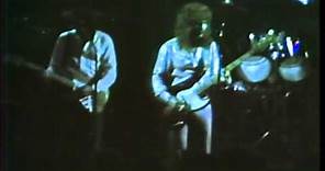 FOUNTAINHEAD 'Don't you Cry" Live at Toads Place 1979