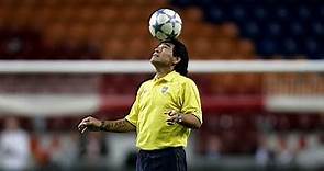 Old Diego Maradona Has More Skills Than Today's "Superstars" (RARE)