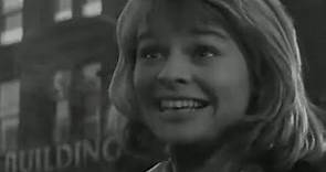 🚩 Remembering JULIE CHRISTIE in Billy Liar (1963) Directed by John Schlesinger