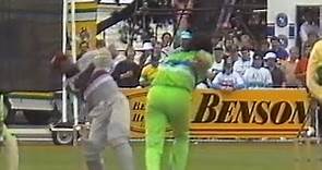 Wow! The quickest ball Viv Richards says he ever faced in his career. Wasim Akram at his lethal best