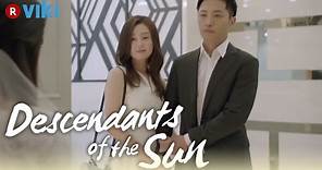 Descendants of the Sun - EP4 | How Jin Goo & Kim Ji Won Met [Eng Sub]