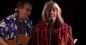 Maddy Prior & The Carnival Band Carols and Capers 2021