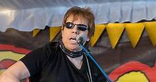 George Thorogood Announces 50th Anniversary Tour with The Destroyers