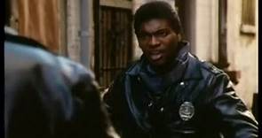 Hill Street Blues S06E11 Two East Pieces