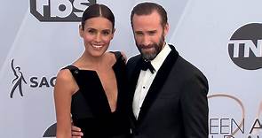 Joseph Fiennes and Maria Dolores Dieguez at 2019 SAG Awards