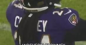 Jadeveon Clowney celebrating hitting his $750K sack bonus (Via: NFL, ESPN) | Sunday Night Football on NBC