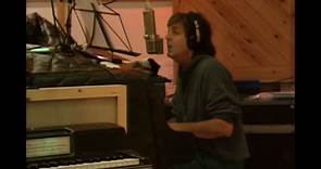 Paul McCartney-Buds In The Studio (Hog Hill Mill Studio, Sussex, England, 1987)
