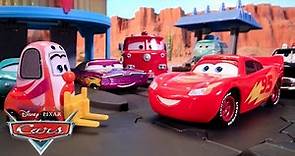 Cars Aventuras en el Camino | Pixar Cars