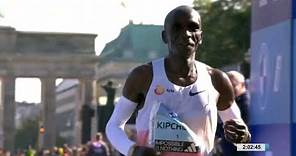 Eliud Kipchoge wins the BMW BERLIN-MARATHON 2023