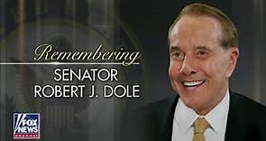 Political leaders pay tribute to Sen. Bob Dole