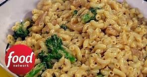 How to: Mac & Cheddar Cheese w/ Chicken & Broccoli | 30 Minute Meals with Rachael Ray | Food Network