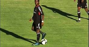 Teko Modise Dominated Kaizer Chiefs Midfield And Became The General Of Orlando Pirates