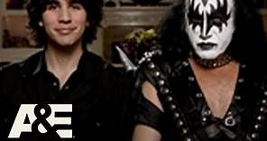 Gene Simmons Family Jewels: The Lost Couches: Gene's Quirks | A&E