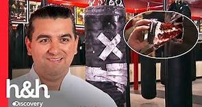 Buddy salta al ring con este pastel idéntico a un saco de boxeo | Cake Boss | Discovery H&H