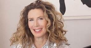 Border Crossings: Sophie B. Hawkins