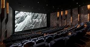HOT SPOT／豪華版威秀影城「MUVIE CINEMAS」擁22M寬THX認證巨幕影廳，4K雷射投影、座椅餐飲全面升級，觀影體驗超震撼！