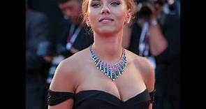 14 SEXY Pics of Scarlett Johansson