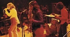 The Kinks- 20th Century Man (Live 1980)