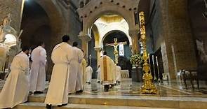 Iniciamos Eucaristía hoy... - Arquidiócesis de Medellín