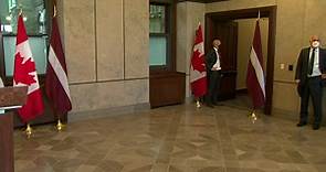 Trudeau, Latvian PM Kariņš hold news conference after bilateral meeting | LIVE