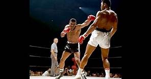 Muhammad Ali's Defense, Combos, & Counters - TECHNIQUE BREAKDOWN