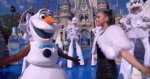 Sofia Carson - Chillin' Like A Snowman