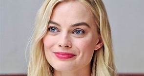 39 Beautiful Pictures Of Margot Robbie 2022 - 2023 (Actress, Producer)