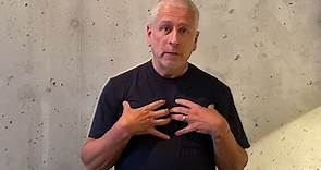 Atlanta pastor Louie Giglio apologizes for saying 'white blessing'