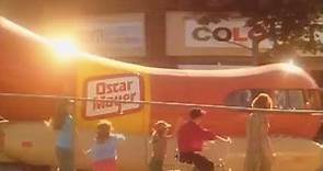 Oscar Mayer "Wienermobile" Commercial