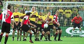 Van Hooijdonk ● Legendary Free Kicks