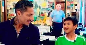 El tierno encuentro de Paolo Guerrero y Jonathan, el niño goleador del Vraem