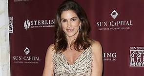 Cindy Crawford Shares Iconic Red Dress Throwback Pics From 1991 Oscars