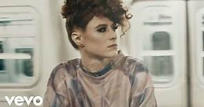 Kiesza - Give It To The Moment ft. Djemba Djemba (Official Video)