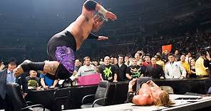 Triple H vs. Umaga – Street Fight: WWE Cyber Sunday 2007