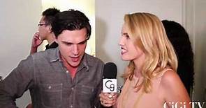 Finn Wittrock on How He Proposed to His Wife