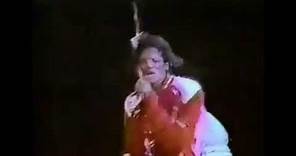 Michael Jackson & Eddie Van Halen "Beat It" live 1984