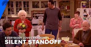 Everybody Loves Raymond | Silent Standoff (S6, E23) | Paramount+