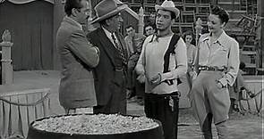 Cantinflas_1943_El Circo (Mario Moreno Cantinflas, Oscar Alatorre, Roberto Cañedo, Edmundo Espino)