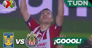 ¡Aumentan la ventaja! Cisneros hace un gran gol | Tigres 0-2 Chivas | CL2023 - Liga Mx J9 | TUDN