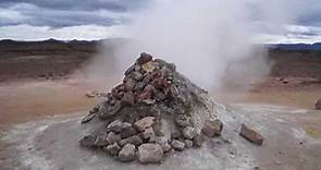 Geothermal Area of Hverir (Hverarönd/Námaskarð) - Island/Iceland
