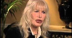 Loretta Swit on Hawkeye and Hotlips' relationship on "M.A.S.H" - EMMYTVLEGENDS.ORG