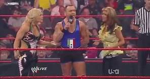 WWE RAW Mickie James vs Santino Marella 23/03/2009