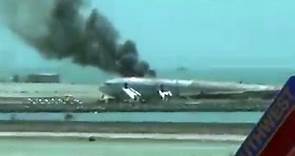 Boeing 777 crash lands at San Francisco Int’l Airport