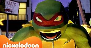 TMNT: Las Tortugas Ninja | Los Momentos MÁS FURIOSOS de Raphael en TMNT 😡 | Nickelodeon en Español