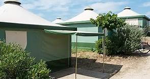Location d'un bungalow toilé sans sanitaires avec les campings Campéole
