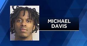 Michael Lynn Davis is accused of shooting Jamea Harris to death